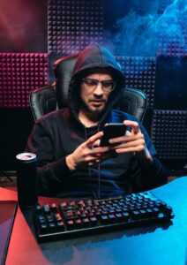 Why Online Casino Play Often Starts Before the First Game Opens